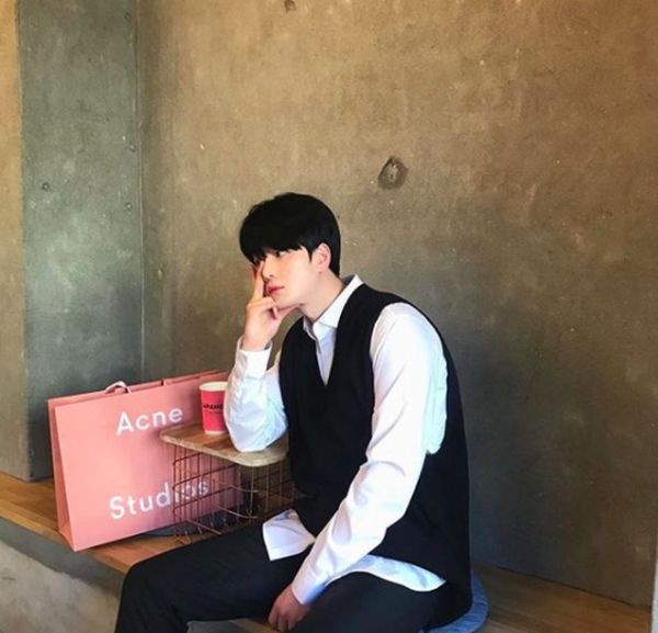 Ngắm trọn 100+ ảnh trai đẹp, hotboy bao ngầu mê chữ ê kéo dài